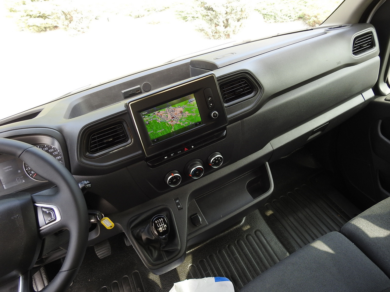 Carrinha basculante RENAULT MASTER TIPPER CRUISE CONTROL NAVIGATION AIR CONDITIONING LED LIGHTS TWIN WHEELS LOAD WEIGHT 145HP: foto 45