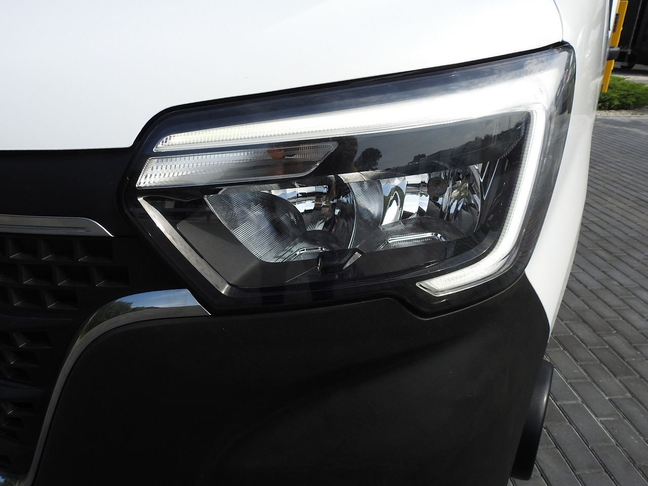 Carrinha basculante RENAULT MASTER TIPPER CRUISE CONTROL NAVIGATION AIR CONDITIONING LED LIGHTS TWIN WHEELS LOAD WEIGHT 145HP: foto 24