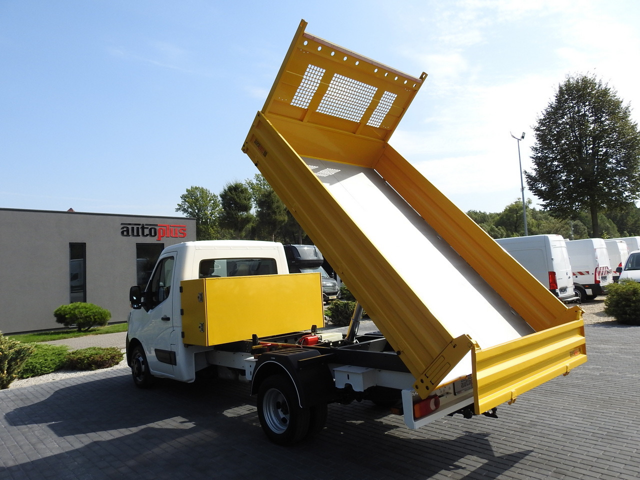 Carrinha basculante RENAULT MASTER TIPPER CRUISE CONTROL NAVIGATION AIR CONDITIONING LED LIGHTS TWIN WHEELS LOAD WEIGHT 145HP: foto 11