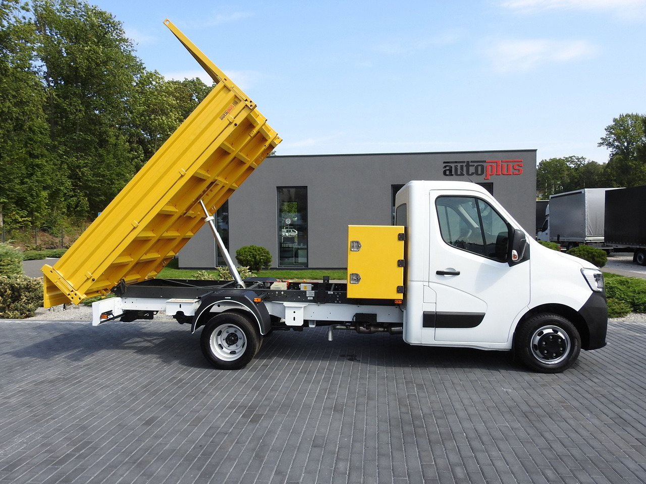 Carrinha basculante RENAULT MASTER TIPPER CRUISE CONTROL NAVIGATION AIR CONDITIONING LED LIGHTS TWIN WHEELS LOAD WEIGHT 145HP: foto 8