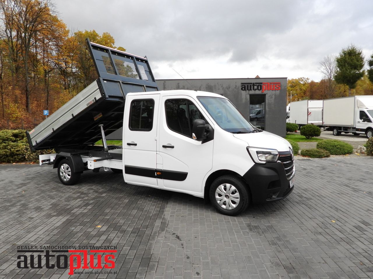 RENAULT MASTER TIPPER DOUBLE CABIN DOKA 7 SEATS CRUISE CONTROL NAVIGATION LED LIGHTS AIR CONDITIONING 145HP - Carrinha basculante: foto 1 RENAULT MASTER TIPPER DOUBLE CABIN DOKA 7 SEATS CRUISE CONTROL NAVIGATION LED LIGHTS AIR CONDITIONING 145HP - Carrinha basculante: foto 1