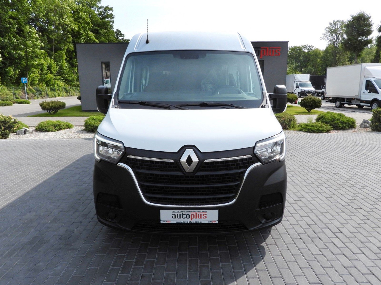 Renault MASTER KASTENWAGEN DOPPELKABINE 7 SITZE TEMPOMAT - Furgão, Carrinha cabine dupla: foto 5 Renault MASTER KASTENWAGEN DOPPELKABINE 7 SITZE TEMPOMAT - Furgão, Carrinha cabine dupla: foto 5