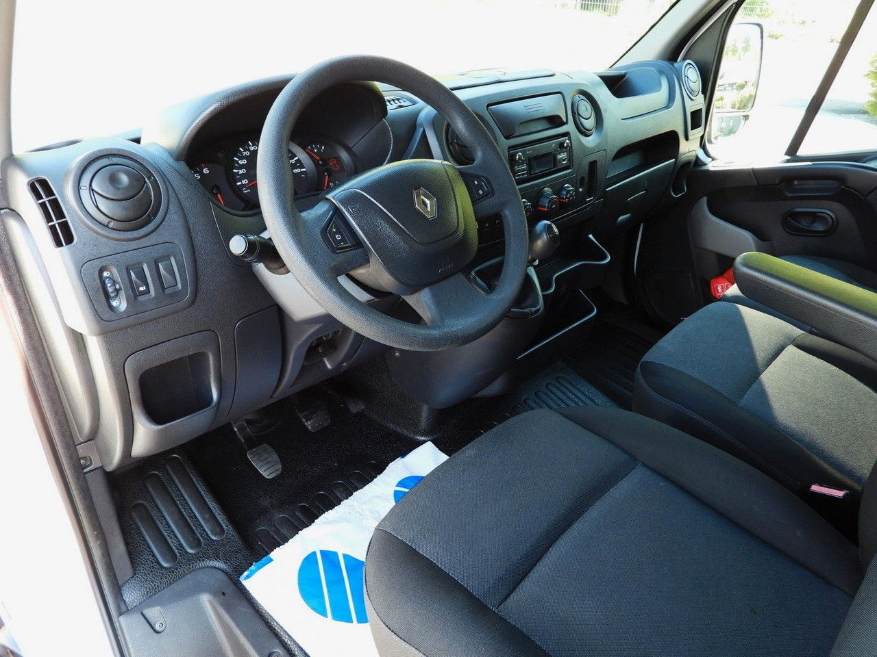 Renault MASTER KIPPER TEMPOMAT ZWILLINGSRÄDER - Carrinha basculante: foto 2 Renault MASTER KIPPER TEMPOMAT ZWILLINGSRÄDER - Carrinha basculante: foto 2