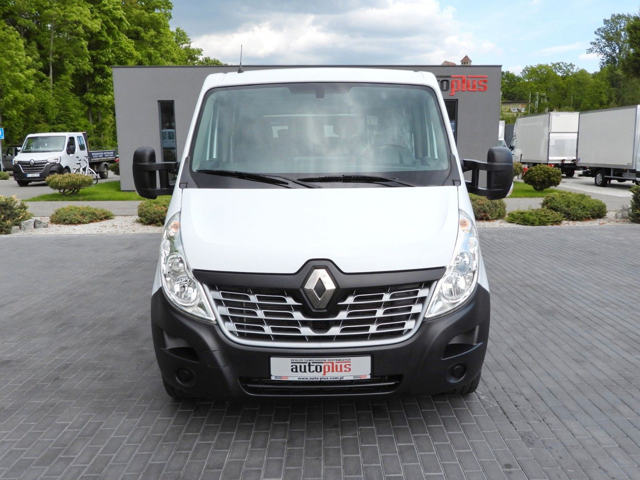 Renault MASTER PRITSCHE DOPPELKABINE DOKA 7 SITZE - Carrinha de caixa aberta, Carrinha cabine dupla: foto 5 Renault MASTER PRITSCHE DOPPELKABINE DOKA 7 SITZE - Carrinha de caixa aberta, Carrinha cabine dupla: foto 5