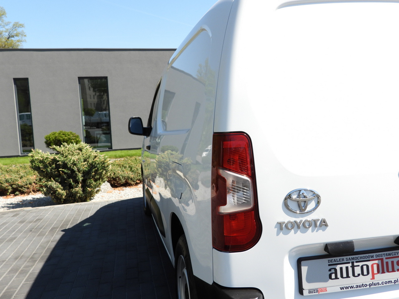 Carrinha frigorífica TOYOTA PROACE CITY  REFRIGERATOR VAN -15*C POWER SUPPLY 230V CRUISE CONTROL AIR CONDITIONING  100HP: foto 19