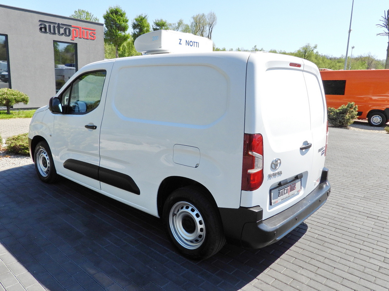 Carrinha frigorífica TOYOTA PROACE CITY  REFRIGERATOR VAN -15*C POWER SUPPLY 230V CRUISE CONTROL AIR CONDITIONING  100HP: foto 10