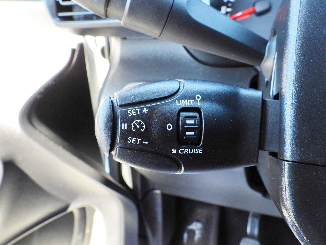 Carrinha frigorífica TOYOTA PROACE CITY  REFRIGERATOR VAN -15*C POWER SUPPLY 230V CRUISE CONTROL AIR CONDITIONING  100HP: foto 31