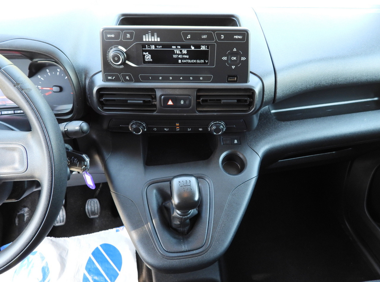 Carrinha frigorífica TOYOTA PROACE CITY  REFRIGERATOR VAN -15*C POWER SUPPLY 230V CRUISE CONTROL AIR CONDITIONING  100HP: foto 34