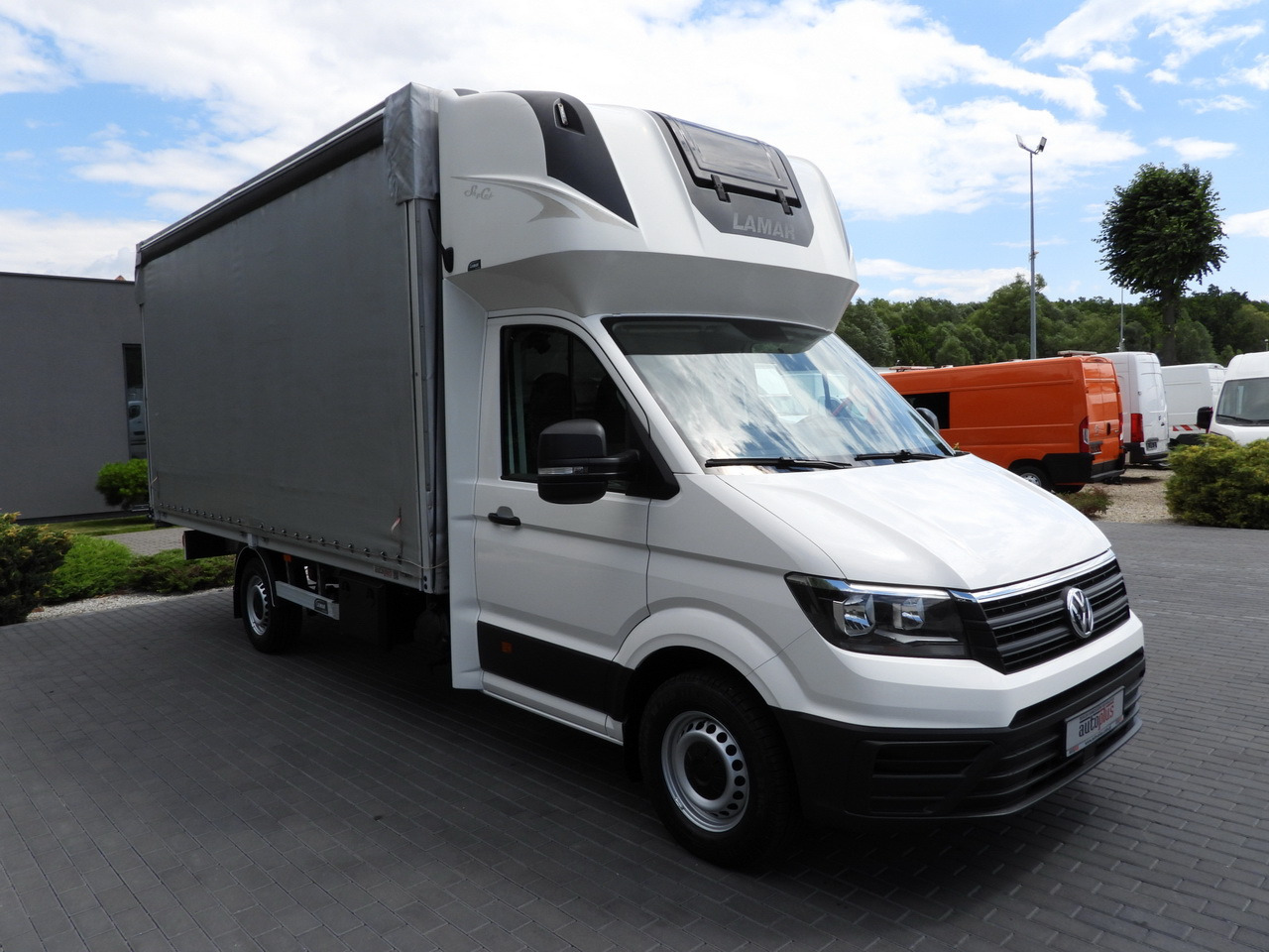 VOLKSWAGEN CRAFTER TARPAULIN 10 PALLETS WEBASTO CRUISE CONTROL AIR CONDITIONING 180HP - Carrinha de lona: foto 4 VOLKSWAGEN CRAFTER TARPAULIN 10 PALLETS WEBASTO CRUISE CONTROL AIR CONDITIONING 180HP - Carrinha de lona: foto 4