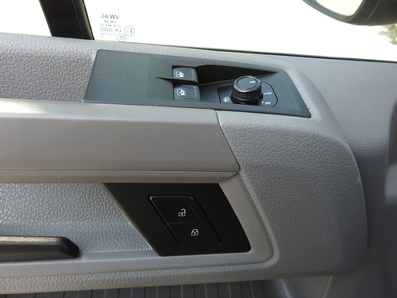 Carrinha de lona VOLKSWAGEN CRAFTER TARPAULIN 10 PALLETS WEBASTO CRUISE CONTROL AIR CONDITIONING LED LIGHTS 180HP: foto 27 Carrinha de lona VOLKSWAGEN CRAFTER TARPAULIN 10 PALLETS WEBASTO CRUISE CONTROL AIR CONDITIONING LED LIGHTS 180HP: foto 27