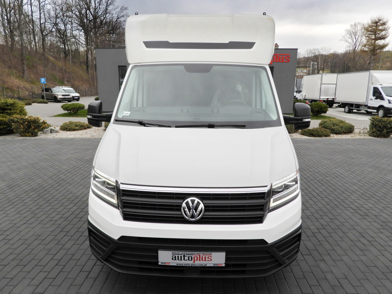 VOLKSWAGEN CRAFTER TARPAULIN 10 PALLETS WEBASTO CRUISE CONTROL LED LIGHTS 180HP - Carrinha de lona: foto 5 VOLKSWAGEN CRAFTER TARPAULIN 10 PALLETS WEBASTO CRUISE CONTROL LED LIGHTS 180HP - Carrinha de lona: foto 5