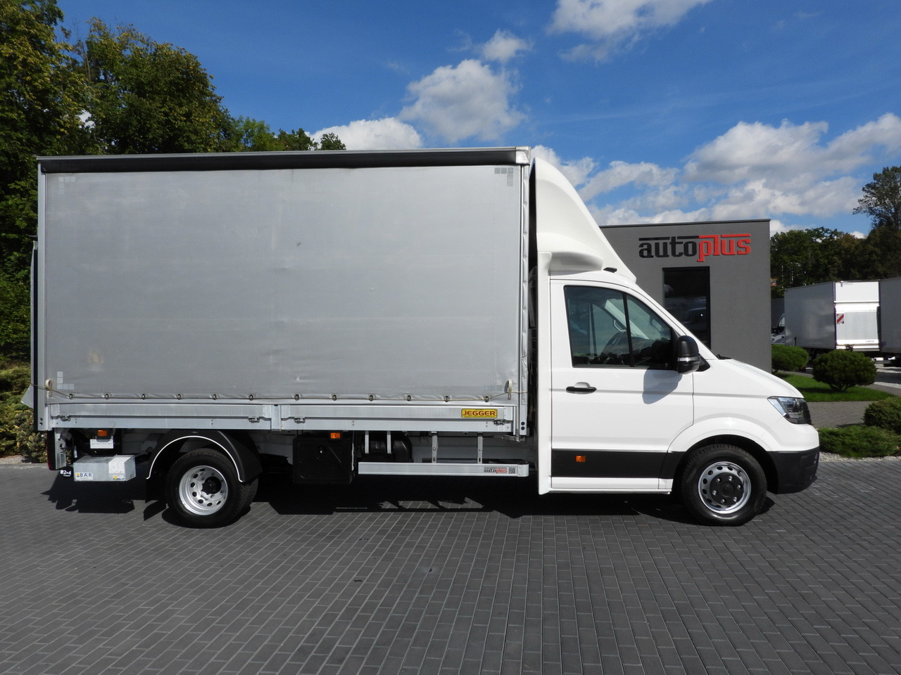 Carrinha de lona VOLKSWAGEN CRAFTER TARPAULIN LIFT 8 PALLETS CRUISE CONTROL LED LIGHTS TWIN WHEELS AIR CONDITIONING  180HP: foto 7