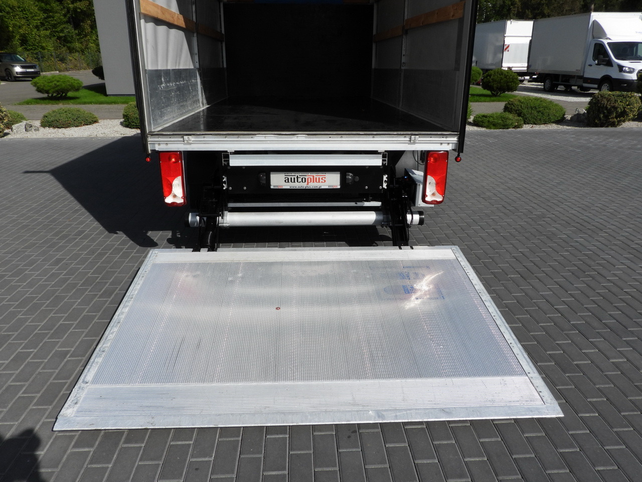 Carrinha de lona VOLKSWAGEN CRAFTER TARPAULIN LIFT 8 PALLETS CRUISE CONTROL LED LIGHTS TWIN WHEELS AIR CONDITIONING  180HP: foto 16