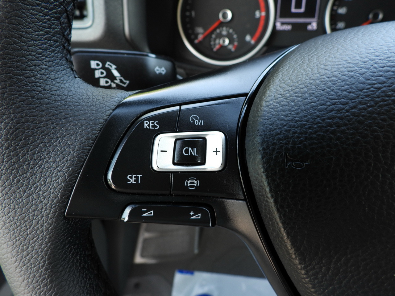 Carrinha de lona VOLKSWAGEN CRAFTER TARPAULIN LIFT 8 PALLETS CRUISE CONTROL LED LIGHTS TWIN WHEELS AIR CONDITIONING  180HP: foto 36