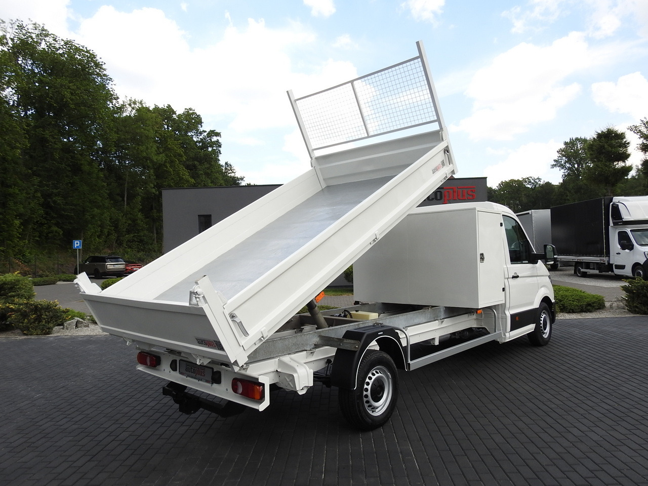 VOLKSWAGEN CRAFTER TIPPER CRUISE CONTROL 100HP - Carrinha basculante: foto 3 VOLKSWAGEN CRAFTER TIPPER CRUISE CONTROL 100HP - Carrinha basculante: foto 3