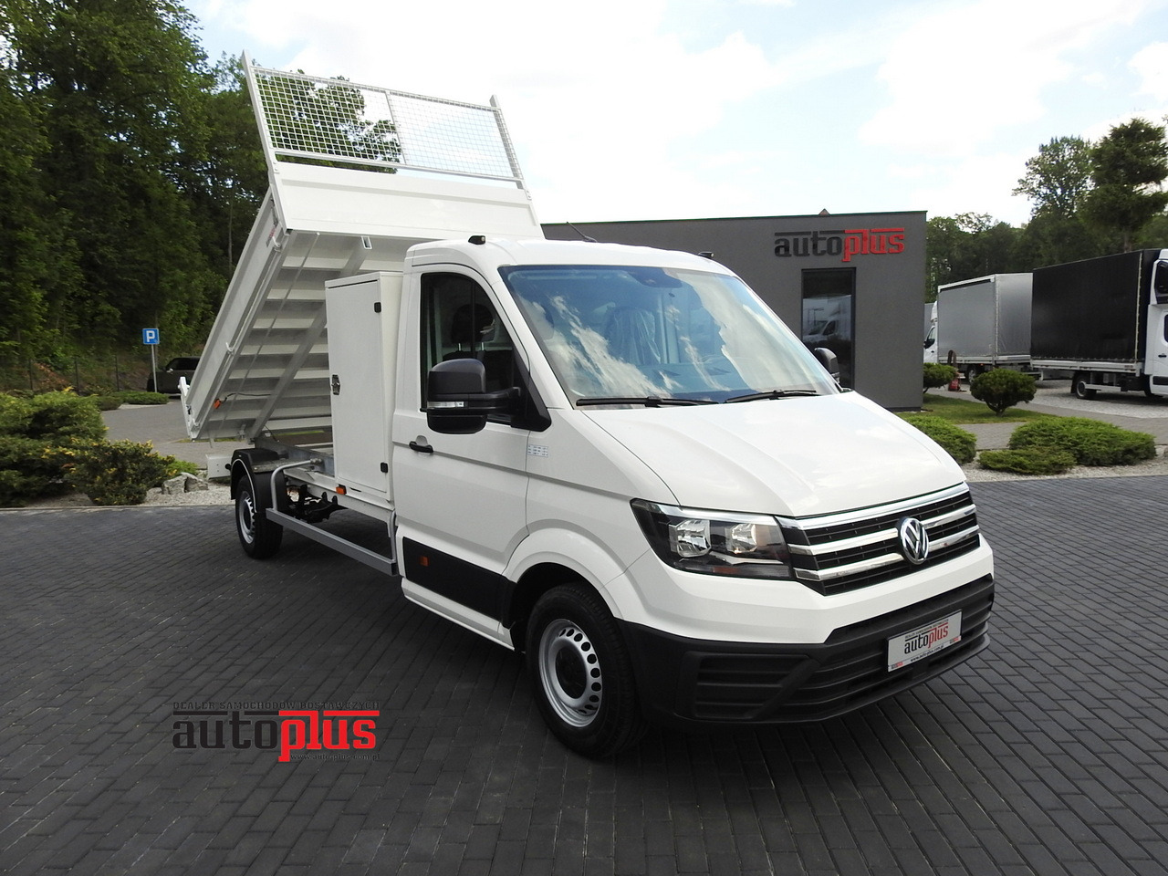 VOLKSWAGEN CRAFTER TIPPER CRUISE CONTROL 100HP - Carrinha basculante: foto 1 VOLKSWAGEN CRAFTER TIPPER CRUISE CONTROL 100HP - Carrinha basculante: foto 1