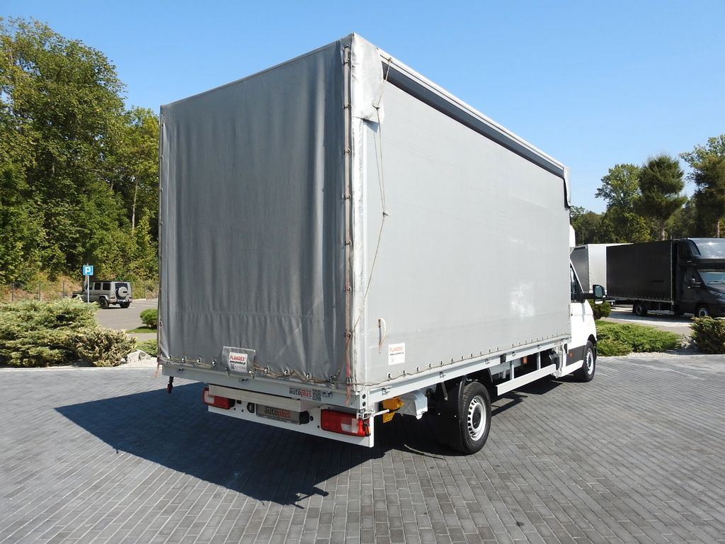 Volkswagen CRAFTER PRITSCHE PLANE 10 PALETTEN WEBASTO - Carrinha de lona: foto 3 Volkswagen CRAFTER PRITSCHE PLANE 10 PALETTEN WEBASTO - Carrinha de lona: foto 3