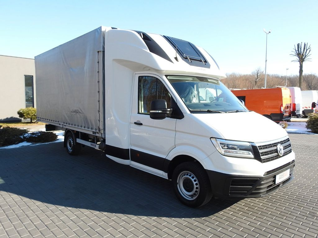 Volkswagen CRAFTER PRITSCHE PLANE 10 PALETTEN WEBASTO - Carrinha de lona: foto 4 Volkswagen CRAFTER PRITSCHE PLANE 10 PALETTEN WEBASTO - Carrinha de lona: foto 4