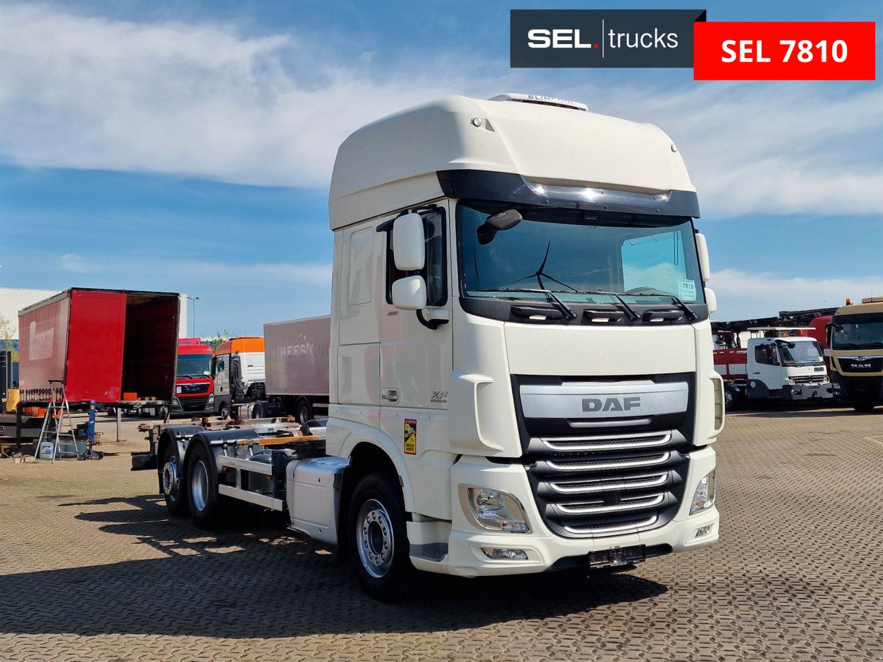 DAF XF 460 FAN / Intarder / Lenkachse / Standklima - Camião transportador de contêineres/ Caixa móvel: foto 3 DAF XF 460 FAN / Intarder / Lenkachse / Standklima - Camião transportador de contêineres/ Caixa móvel: foto 3