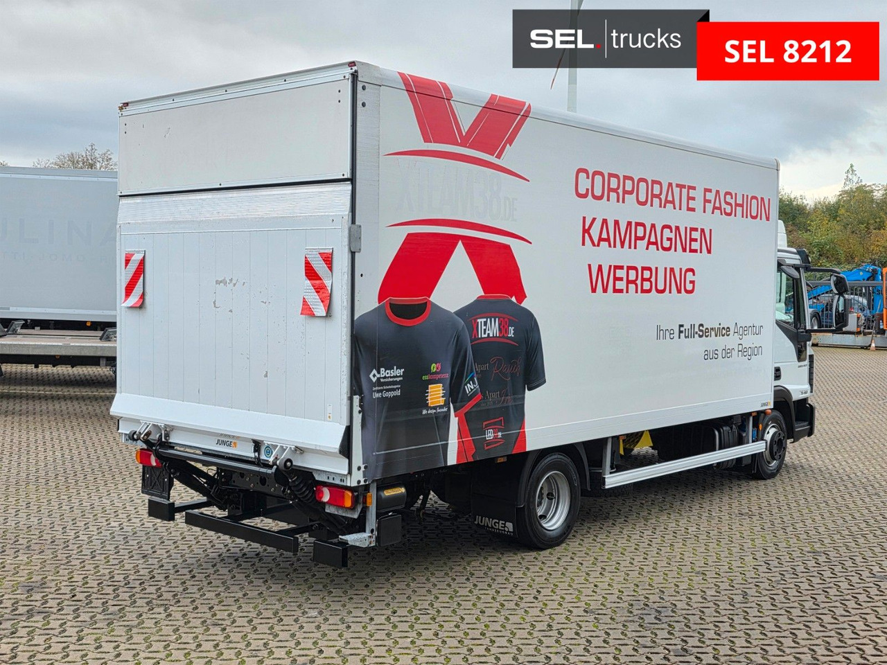 Iveco Eurocargo 75-190 / Ladebordwand / 6D - Carrinha de contentor: foto 5 Iveco Eurocargo 75-190 / Ladebordwand / 6D - Carrinha de contentor: foto 5