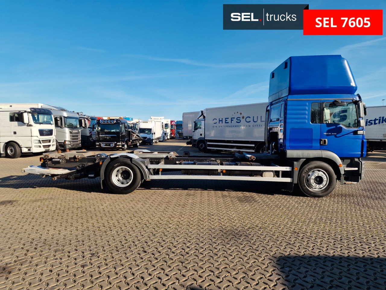 MAN TGM 18.340 4X2 LL / Ladebordwand / 3 Betten - Camião transportador de contêineres/ Caixa móvel: foto 4 MAN TGM 18.340 4X2 LL / Ladebordwand / 3 Betten - Camião transportador de contêineres/ Caixa móvel: foto 4