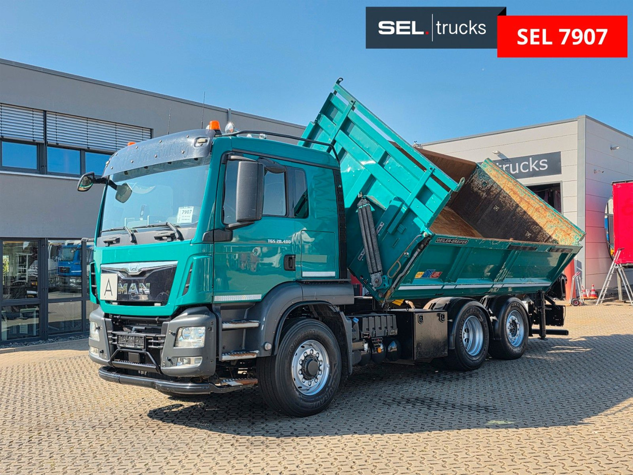 MAN TGS 28.480 6X4H-4 BL /HIAB /Fernbed. / Lenkachse - Camião basculante, Camião grua: foto 2 MAN TGS 28.480 6X4H-4 BL /HIAB /Fernbed. / Lenkachse - Camião basculante, Camião grua: foto 2