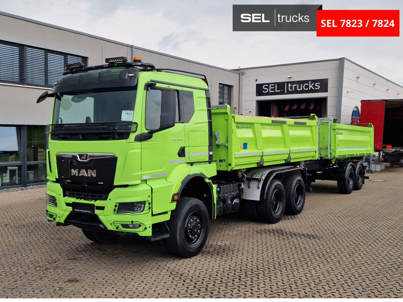 MAN TGS 33.510 6x6 BL CH /Dreiseitenkipper /6x6 / 6D - Camião basculante: foto 4 MAN TGS 33.510 6x6 BL CH /Dreiseitenkipper /6x6 / 6D - Camião basculante: foto 4