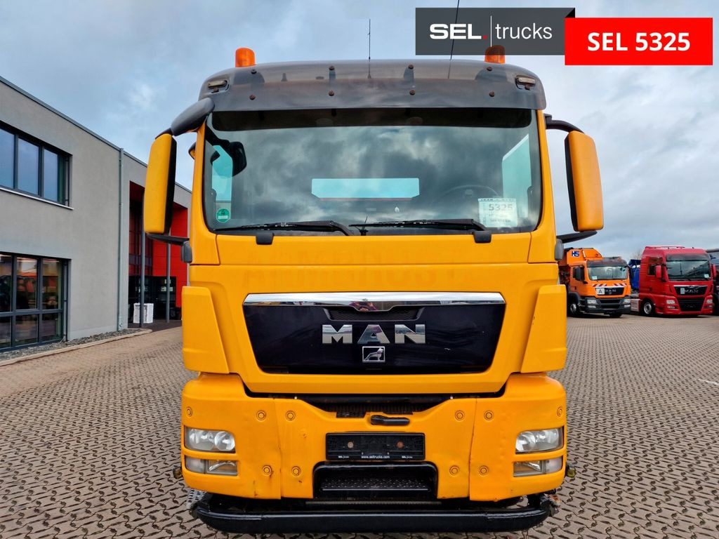 MAN TGS 35.480 8X4H-6 BL / Intarder / FASSI F560 - Camião grua: foto 2 MAN TGS 35.480 8X4H-6 BL / Intarder / FASSI F560 - Camião grua: foto 2