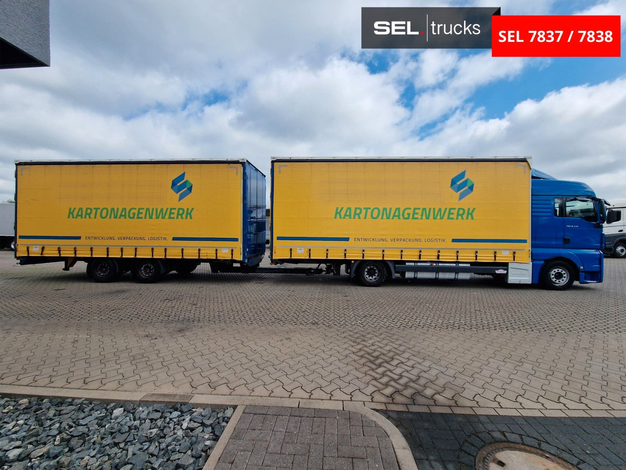 MAN TGX 18.440 4X2 LL-U/ Intarder /Hubdach/Durchlade - Camião de lona: foto 4 MAN TGX 18.440 4X2 LL-U/ Intarder /Hubdach/Durchlade - Camião de lona: foto 4