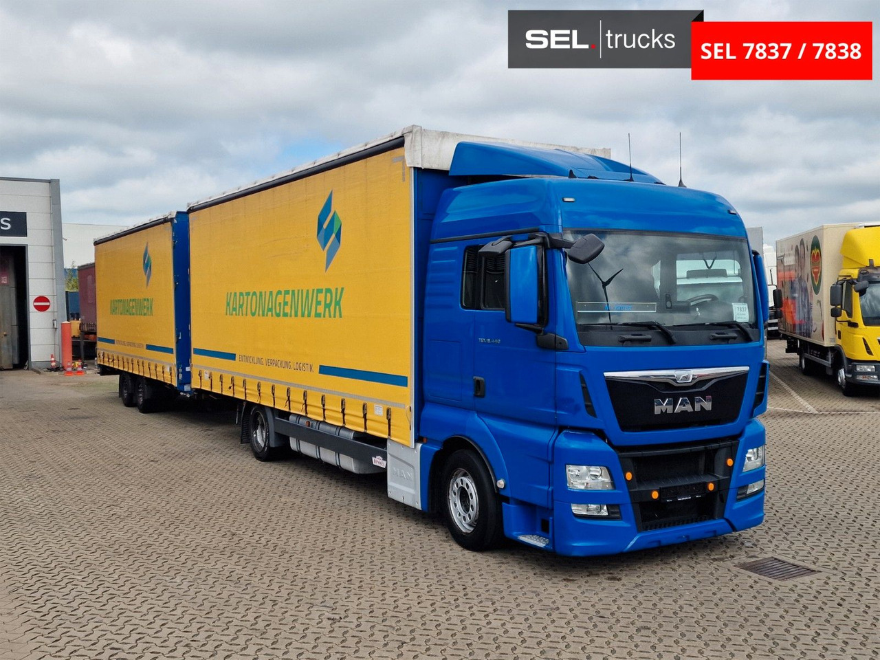 MAN TGX 18.440 4X2 LL-U/ Intarder /Hubdach/Durchlade - Camião de lona: foto 3 MAN TGX 18.440 4X2 LL-U/ Intarder /Hubdach/Durchlade - Camião de lona: foto 3