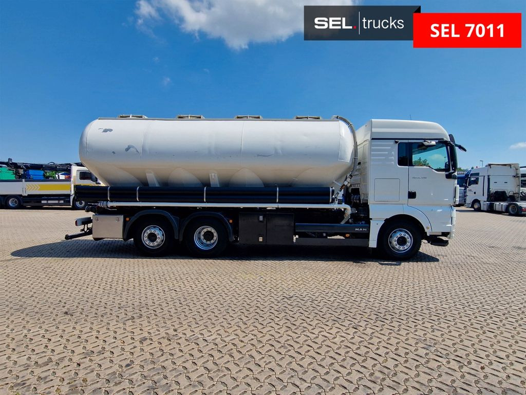 MAN TGX 26.440 6x2-2 LL/SILO/30.000 l/Lenkachse - Camião cisterna: foto 4 MAN TGX 26.440 6x2-2 LL/SILO/30.000 l/Lenkachse - Camião cisterna: foto 4