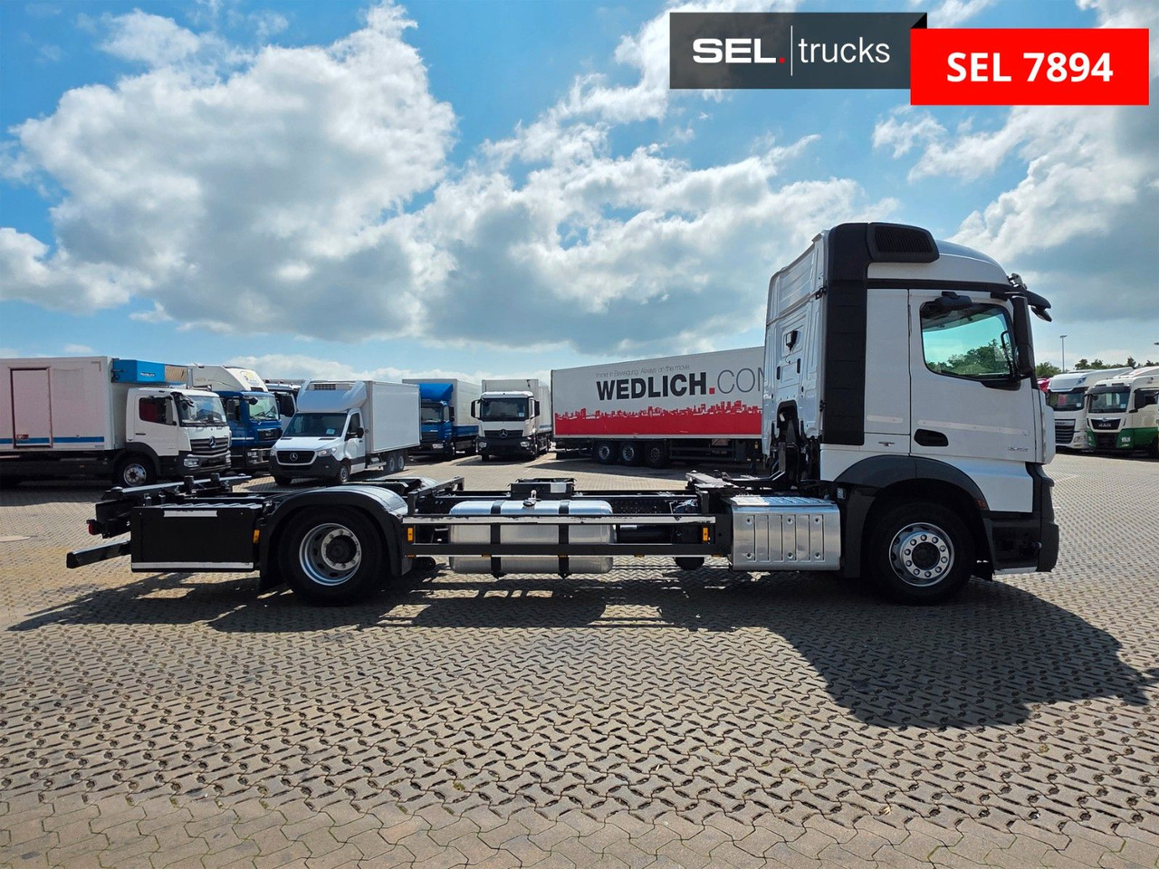 Mercedes-Benz Actros 1842 / Standklimaanlage - Camião transportador de contêineres/ Caixa móvel: foto 4 Mercedes-Benz Actros 1842 / Standklimaanlage - Camião transportador de contêineres/ Caixa móvel: foto 4