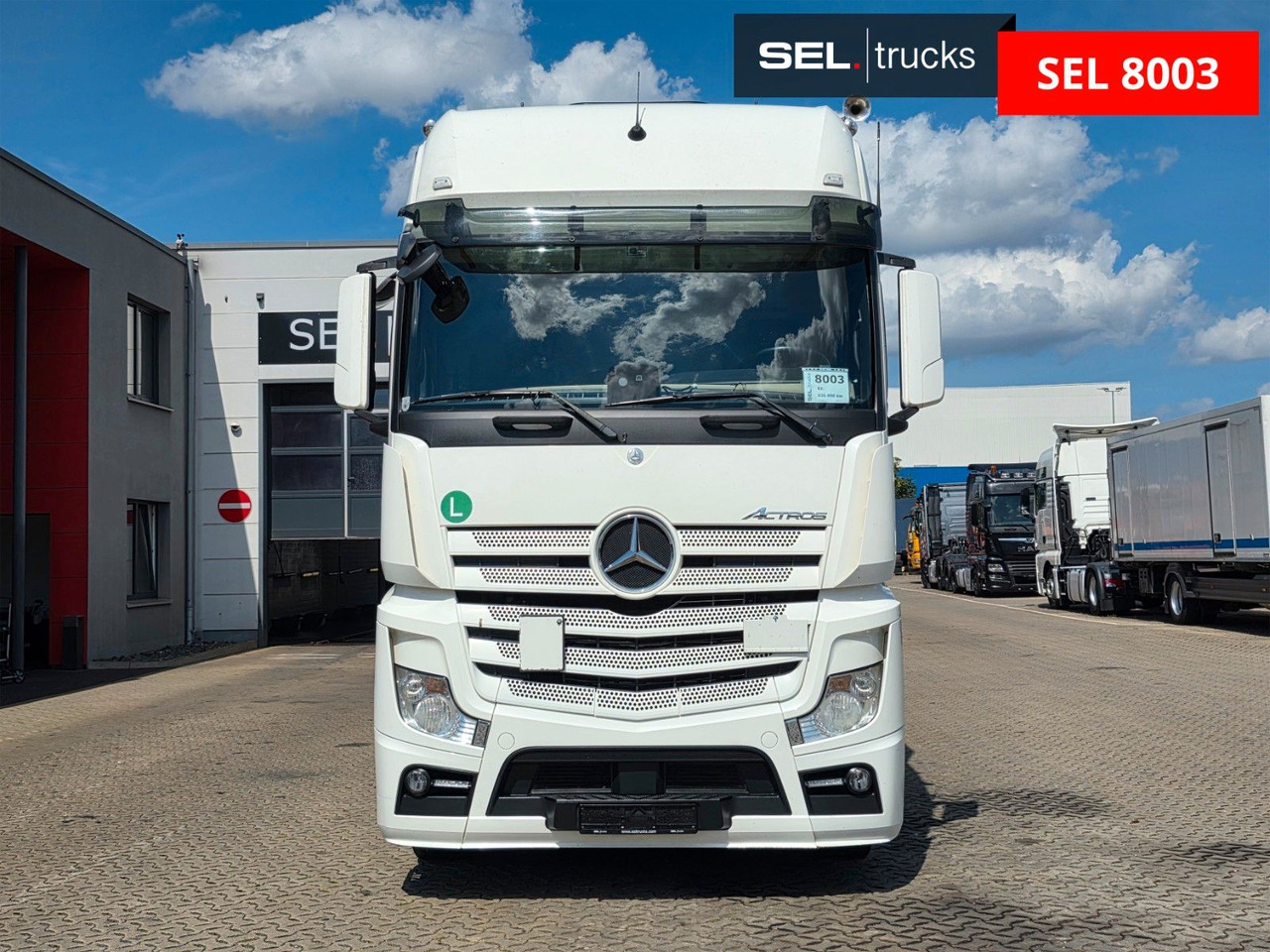 Mercedes-Benz Actros 2551 /Retarder/Ldbw/Konvekta/Lenkachse - Camião furgão: foto 2 Mercedes-Benz Actros 2551 /Retarder/Ldbw/Konvekta/Lenkachse - Camião furgão: foto 2