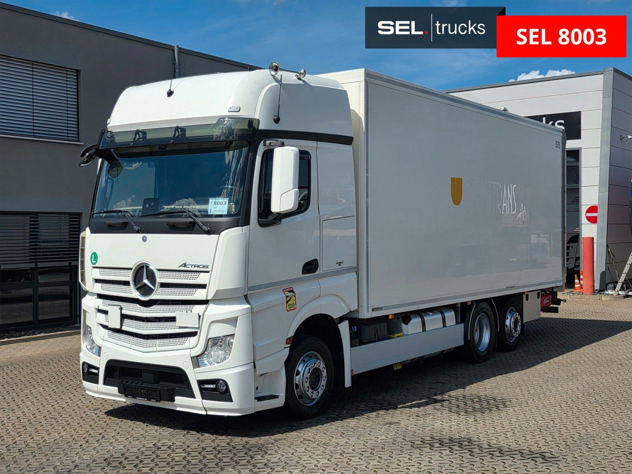Mercedes-Benz Actros 2551 /Retarder/Ldbw/Konvekta/Lenkachse - Camião furgão: foto 1 Mercedes-Benz Actros 2551 /Retarder/Ldbw/Konvekta/Lenkachse - Camião furgão: foto 1
