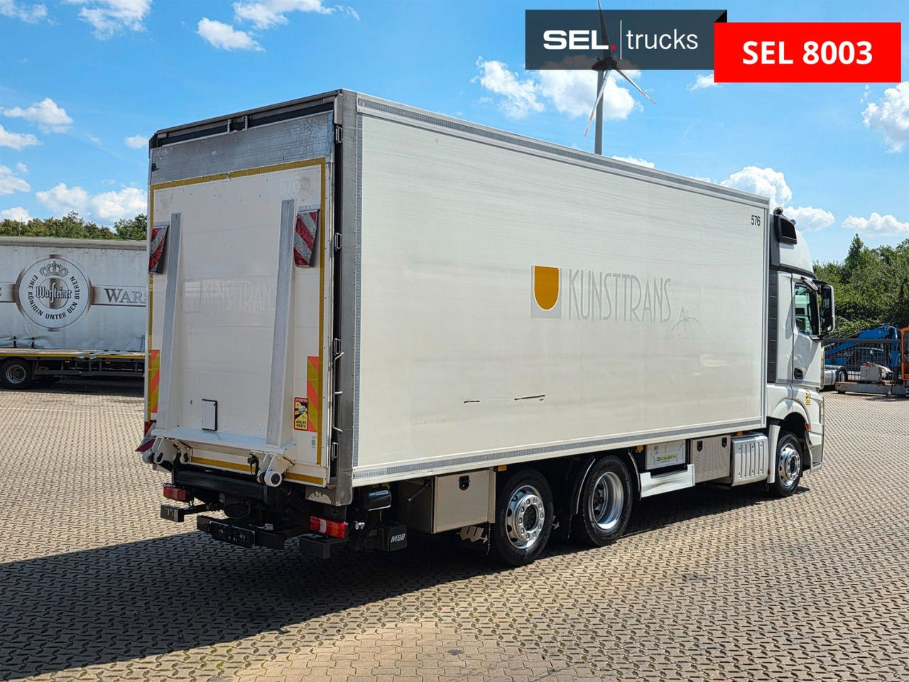 Mercedes-Benz Actros 2551 /Retarder/Ldbw/Konvekta/Lenkachse - Camião furgão: foto 5 Mercedes-Benz Actros 2551 /Retarder/Ldbw/Konvekta/Lenkachse - Camião furgão: foto 5