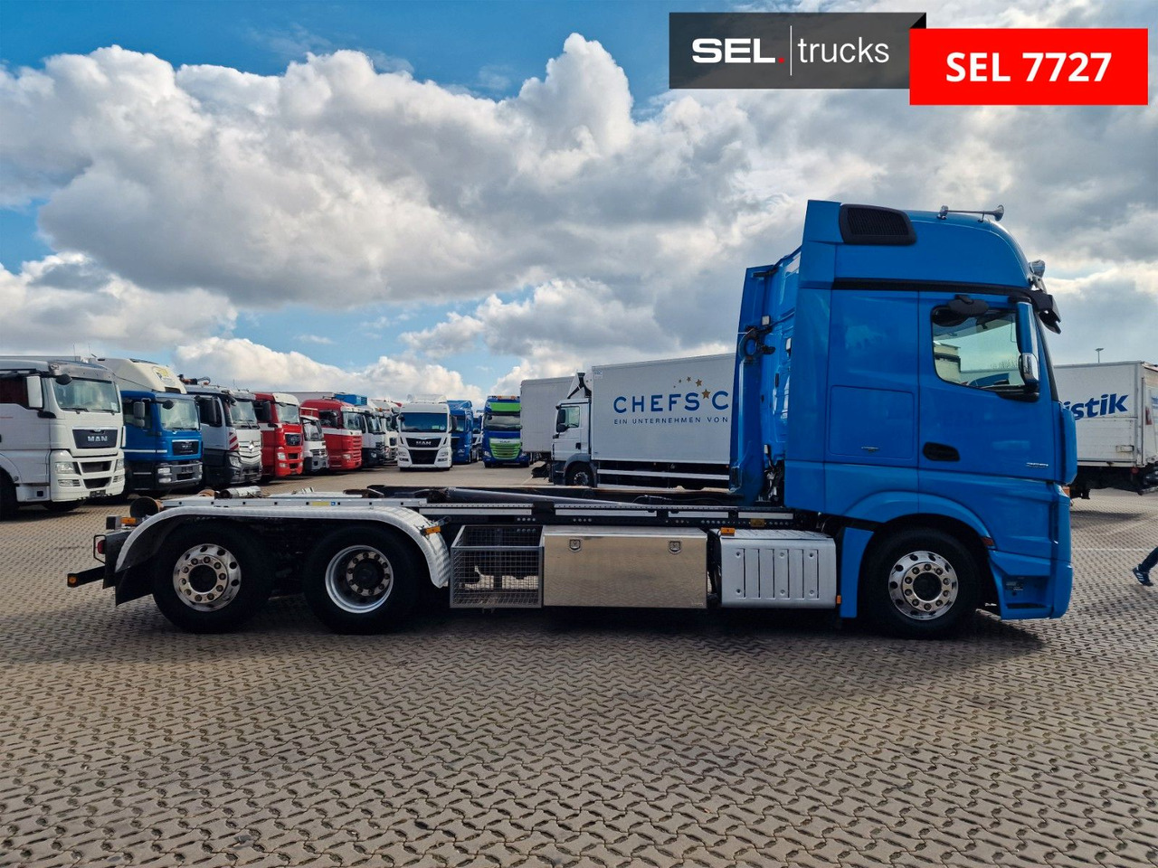 Mercedes-Benz Actros 2551 / Retarder / Standklima / Xenon - Camião polibenne: foto 4 Mercedes-Benz Actros 2551 / Retarder / Standklima / Xenon - Camião polibenne: foto 4
