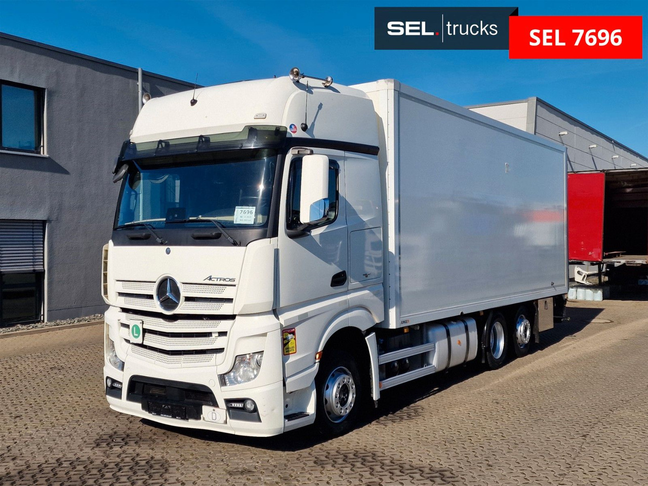 Mercedes-Benz Actros 2643 / Retarder / Ldbw / Lenkachse / - Camião furgão: foto 1 Mercedes-Benz Actros 2643 / Retarder / Ldbw / Lenkachse / - Camião furgão: foto 1