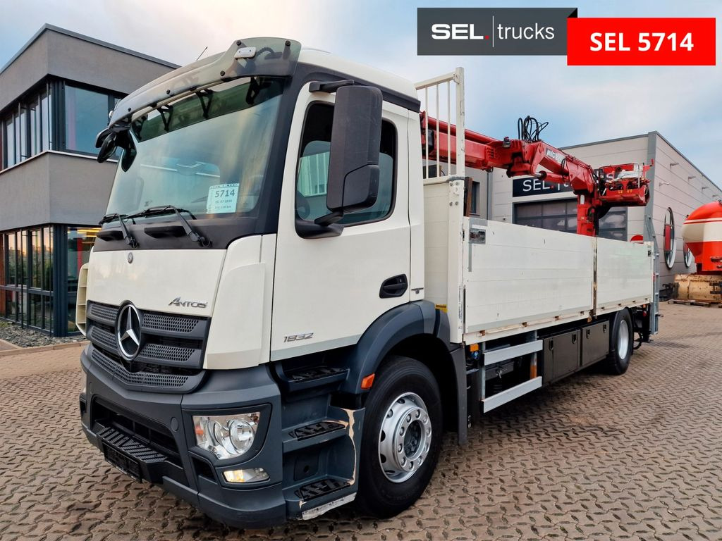 Mercedes-Benz Antos 1832 / MKG Kran Mercedes-Benz Antos 1832 / MKG Kran - Camião de caixa aberta/ Plataforma, Camião grua: foto 2 Mercedes-Benz Antos 1832 / MKG Kran Mercedes-Benz Antos 1832 / MKG Kran - Camião de caixa aberta/ Plataforma, Camião grua: foto 2