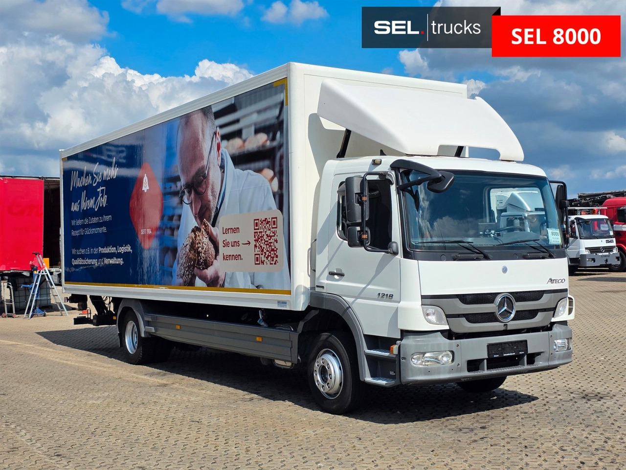 Mercedes-Benz Atego 1218 / Ladebordwand - Camião furgão: foto 4 Mercedes-Benz Atego 1218 / Ladebordwand - Camião furgão: foto 4