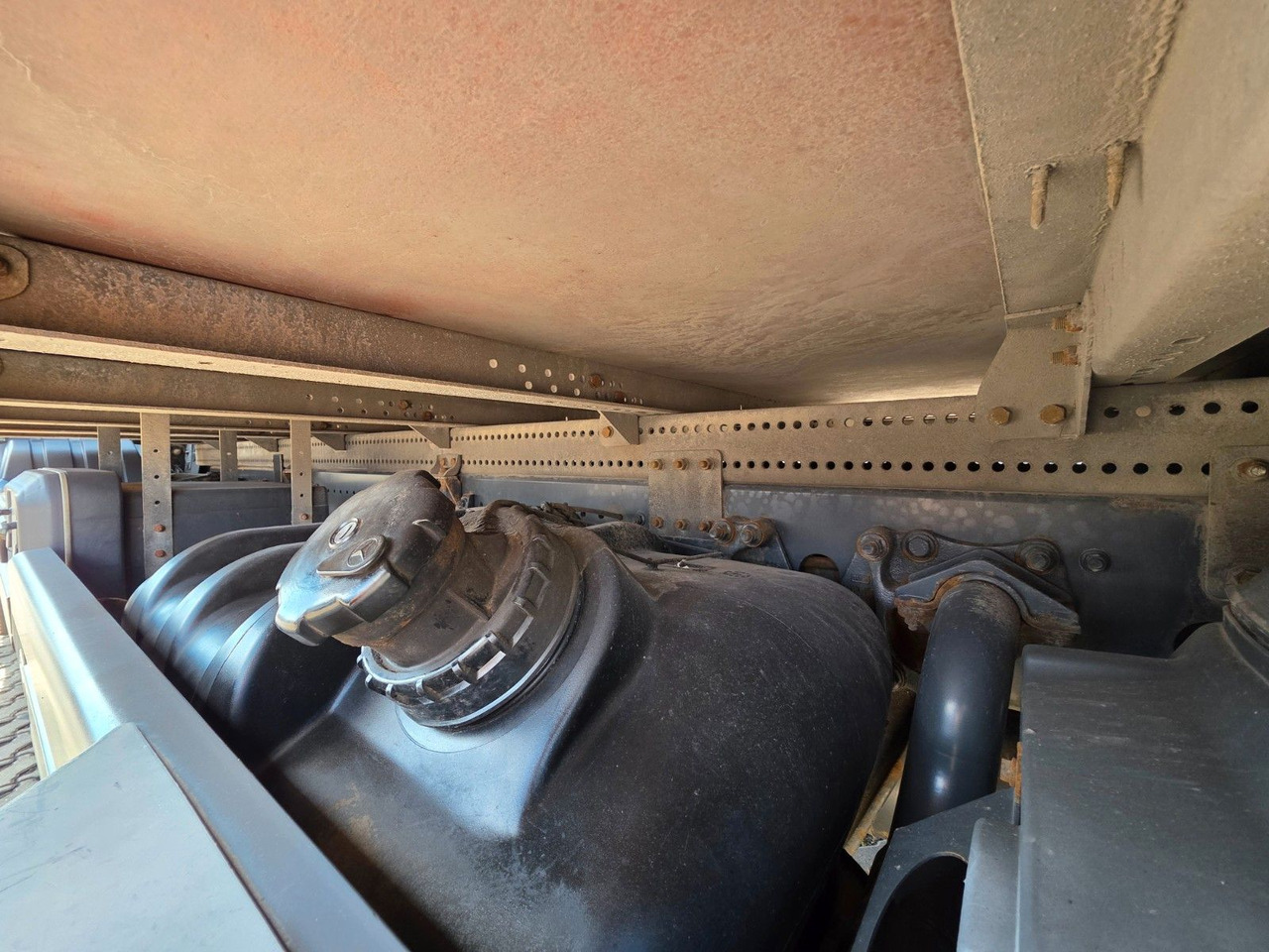 Camião furgão Mercedes-Benz Atego 1218 / Ladebordwand: foto 18 Camião furgão Mercedes-Benz Atego 1218 / Ladebordwand: foto 18