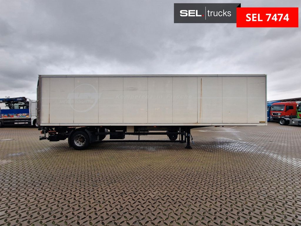 ROHR RSK / 22 IV / Ladebordwand / Lenkachse - Semi-reboque frigorífico: foto 4 ROHR RSK / 22 IV / Ladebordwand / Lenkachse - Semi-reboque frigorífico: foto 4