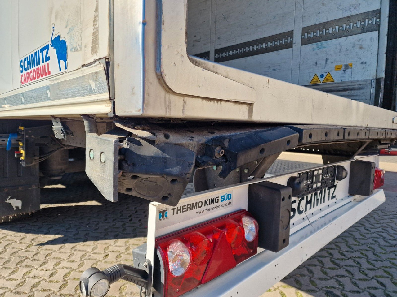 Semi-reboque frigorífico Schmitz Cargobull SKO 24/L - 13.4 FP 45 COOL / Rolltor: foto 29 Semi-reboque frigorífico Schmitz Cargobull SKO 24/L - 13.4 FP 45 COOL / Rolltor: foto 29