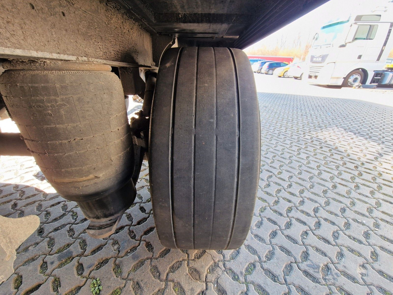 Semi-reboque frigorífico Schmitz Cargobull SKO 24/L - 13.4 FP 45 COOL / Rolltor: foto 26 Semi-reboque frigorífico Schmitz Cargobull SKO 24/L - 13.4 FP 45 COOL / Rolltor: foto 26