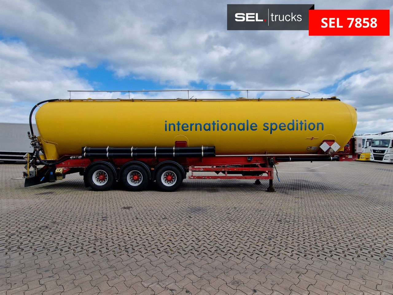 Spitzer K 2766 CAL GGVS / Kippsilo / 66m3 / ADR AT - Semi-reboque silo: foto 4 Spitzer K 2766 CAL GGVS / Kippsilo / 66m3 / ADR AT - Semi-reboque silo: foto 4