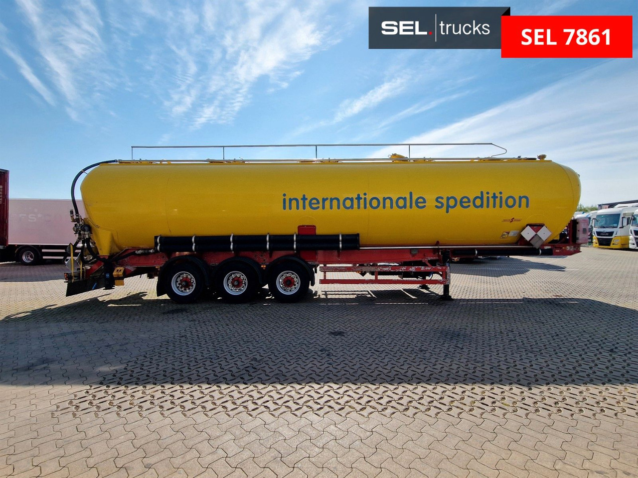 Spitzer SK 2766 CAL GGVS / Kippsilo / 66 m3 / ADR ATDR A - Semi-reboque silo: foto 4 Spitzer SK 2766 CAL GGVS / Kippsilo / 66 m3 / ADR ATDR A - Semi-reboque silo: foto 4