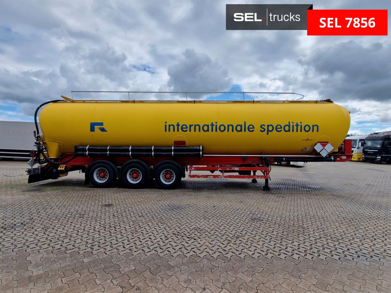 Spitzer SK2766 CAL GGVS / Kippsilo / 66m3 / ADR AT - Semi-reboque silo: foto 4 Spitzer SK2766 CAL GGVS / Kippsilo / 66m3 / ADR AT - Semi-reboque silo: foto 4