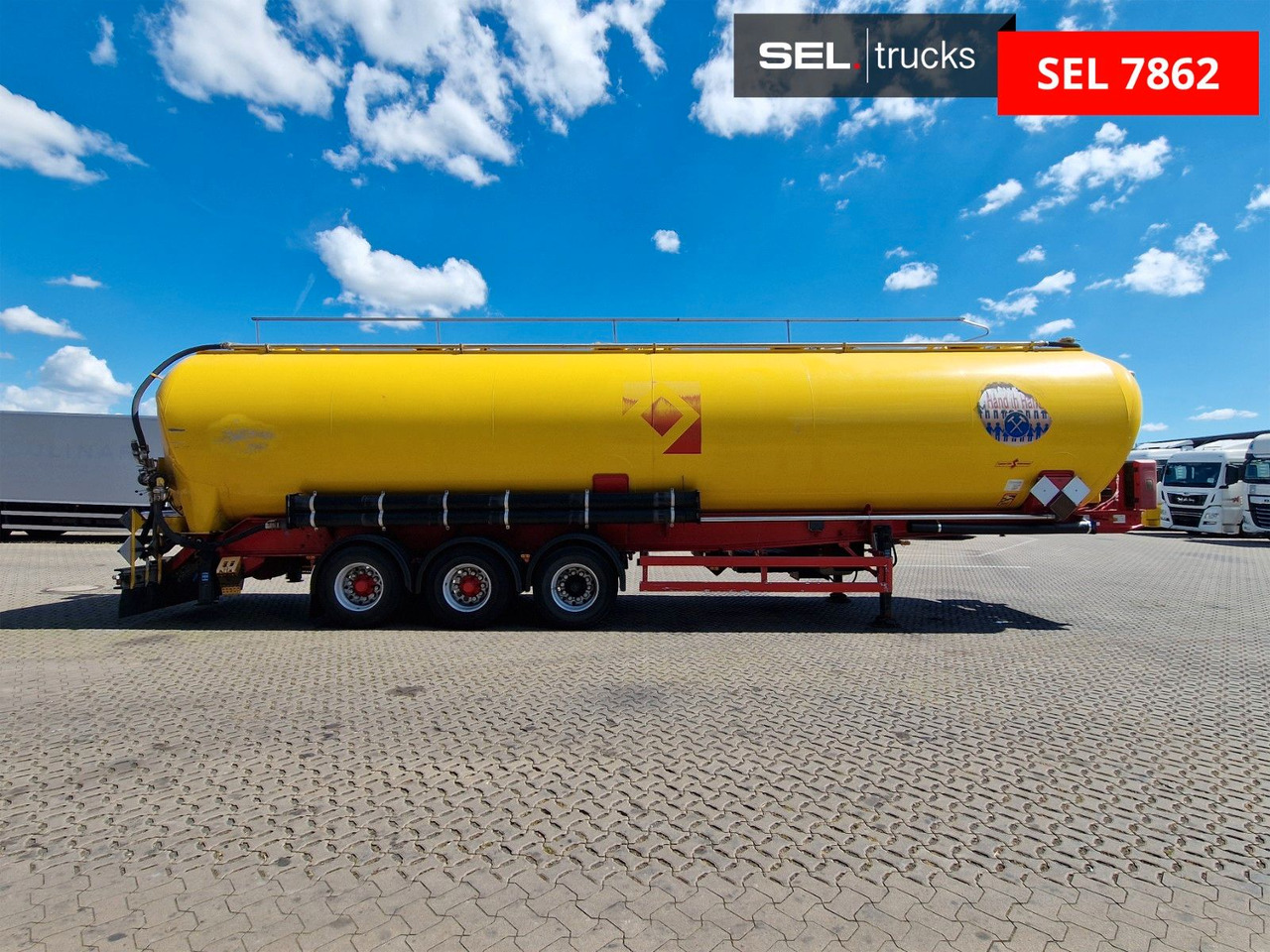 Spitzer SK2766CAL GGVS / Kippsilo / Alu / ADR AT / 66m³ - Semi-reboque silo: foto 4 Spitzer SK2766CAL GGVS / Kippsilo / Alu / ADR AT / 66m³ - Semi-reboque silo: foto 4