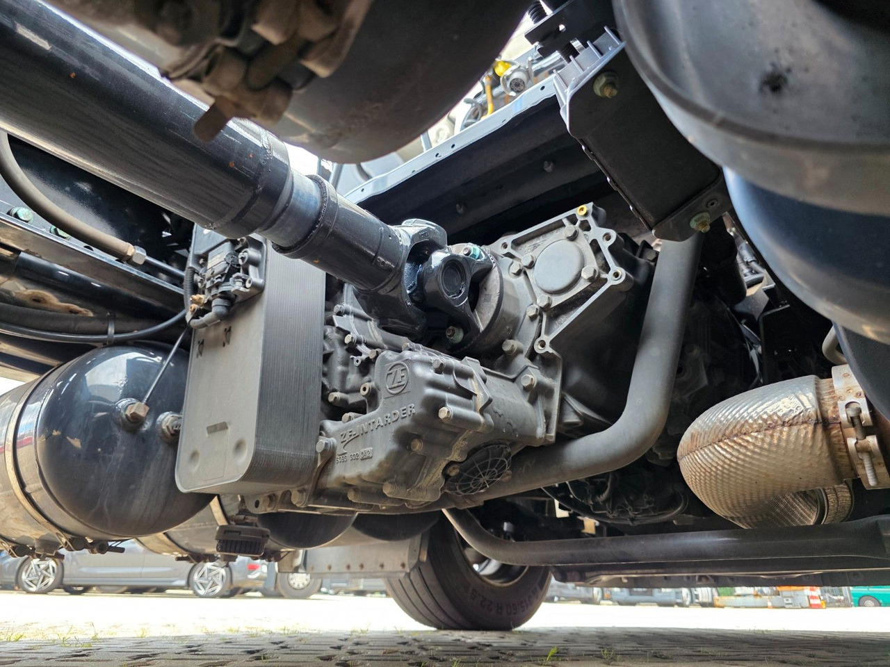 Tractor MAN TGX 18.400 4x2 LLS-U / ZF Intarder / Hubkupplung: foto 13