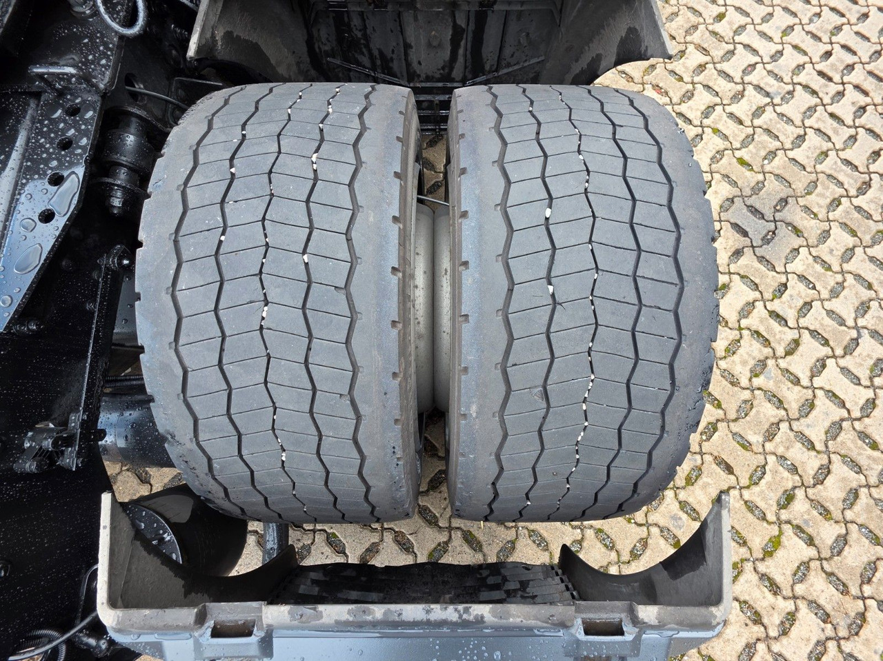 Tractor MAN TGX 18.400 4x2 LLS-U / ZF Intarder / Hubkupplung: foto 29