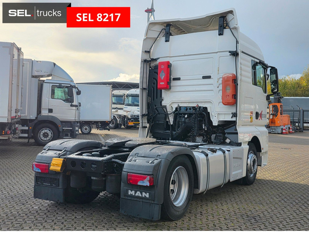 MAN TGX 18.460 4X2 BLS / Retarder / 2 Tanks - Tractor: foto 5 MAN TGX 18.460 4X2 BLS / Retarder / 2 Tanks - Tractor: foto 5